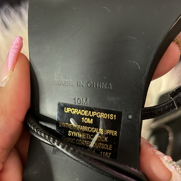 Steve Madden 10M Black Heel Shoe Silver Rhinestones Wrap Around Strap w/Tassel - Picture 8 of 9